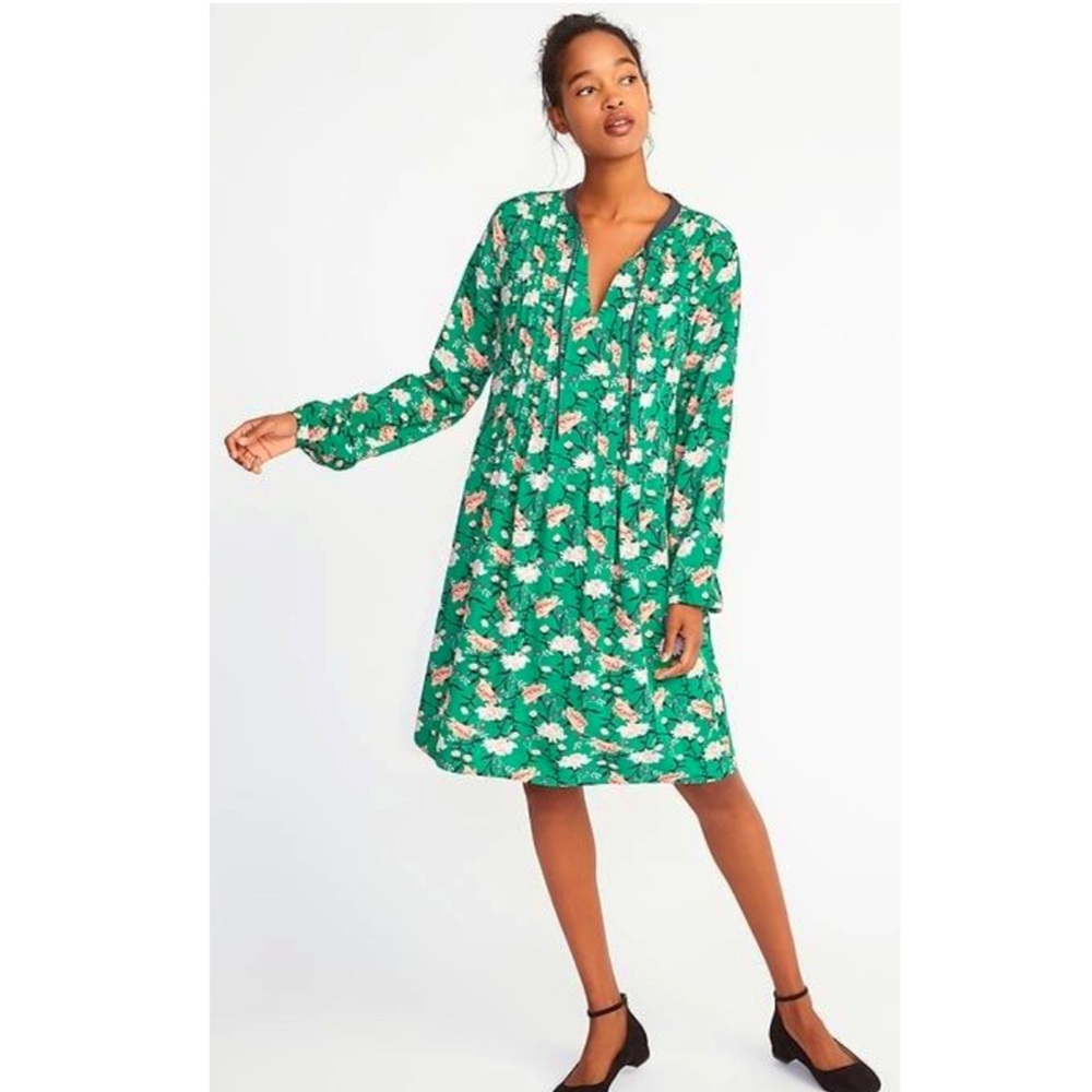 Old Navy Small Floral-Print Maternity Dress